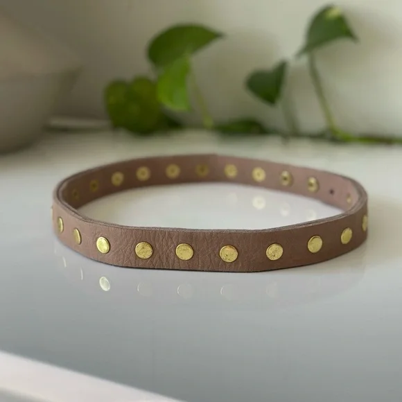 Ada ‘Cala’ Studded Skinny Leather Belt in Taupe - Picture 4 of 9